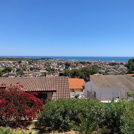 Precioso Apartamento Con Vista Al Mar Calafell Luaran gambar