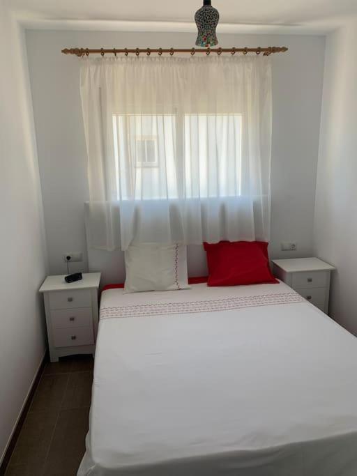Precioso Apartamento Con Vista Al Mar Calafell Luaran gambar