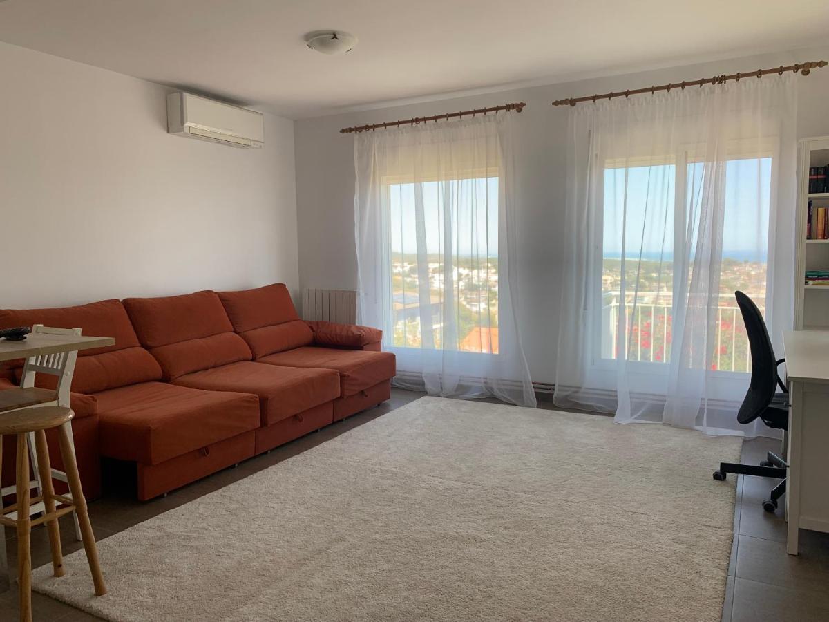 Precioso Apartamento Con Vista Al Mar Calafell Luaran gambar