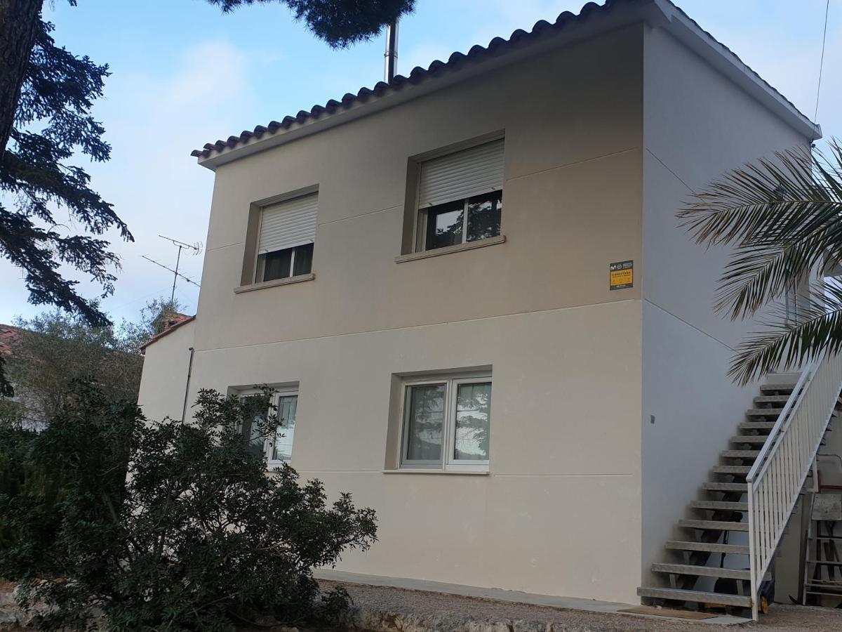 Precioso Apartamento Con Vista Al Mar Calafell Luaran gambar